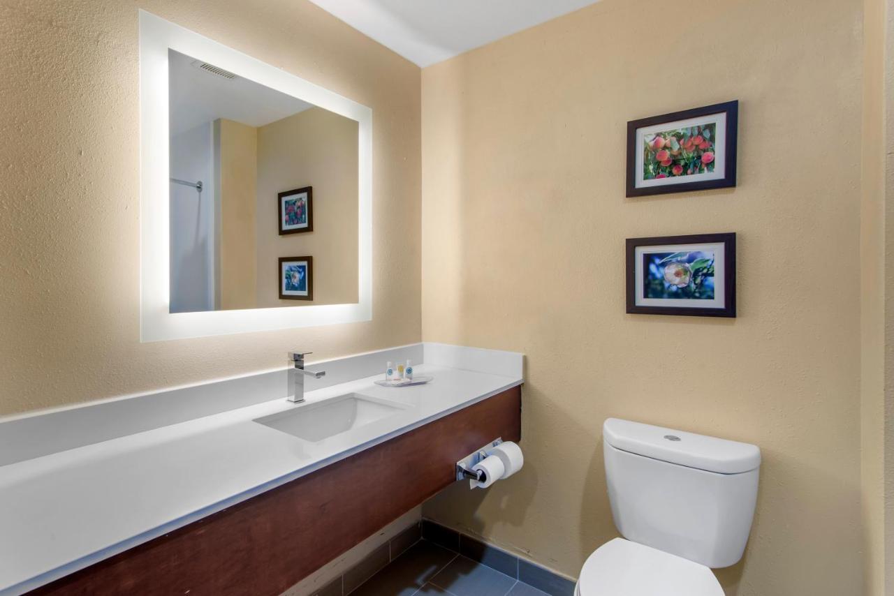 Comfort Suites Locust Grove Atlanta South Экстерьер фото