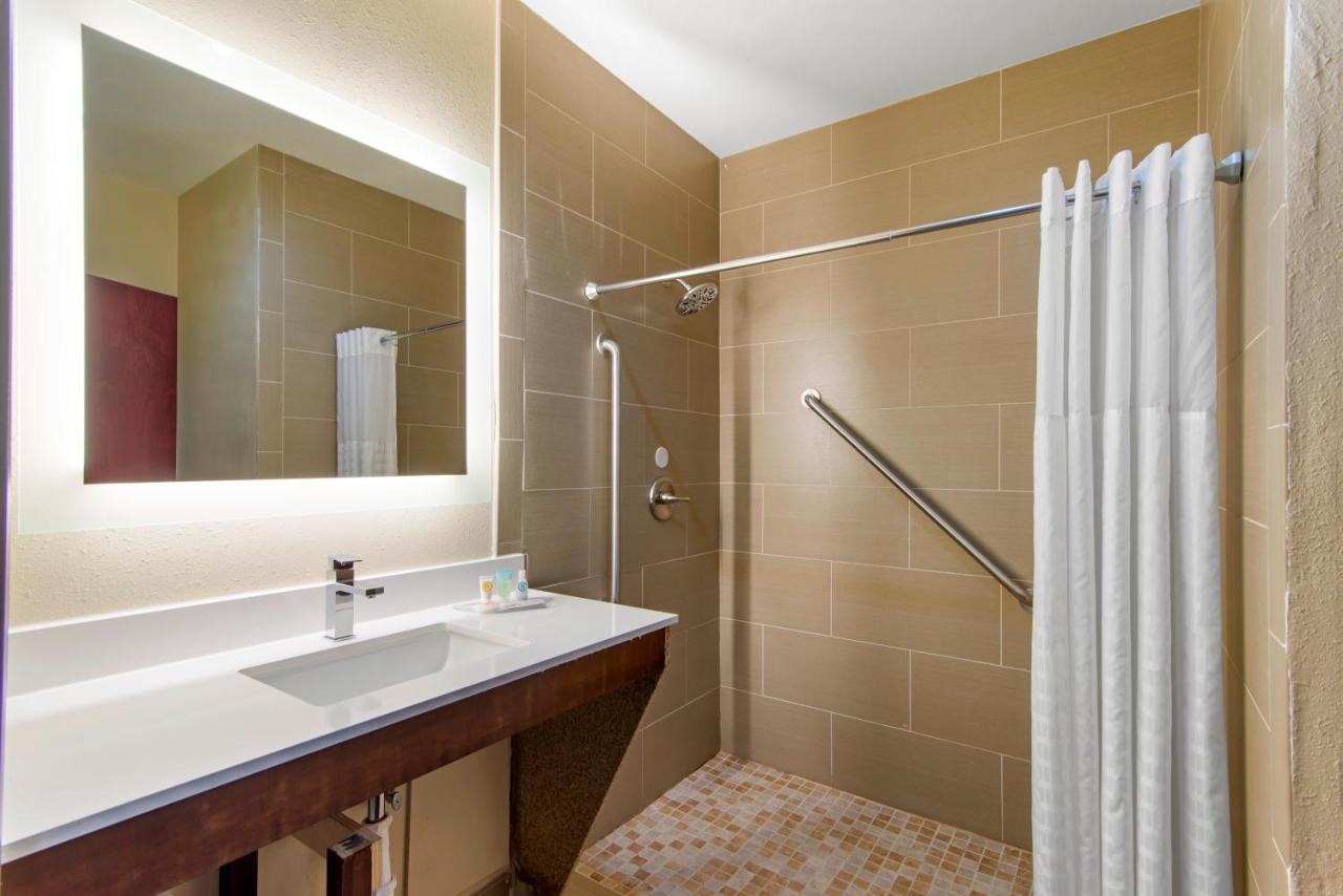 Comfort Suites Locust Grove Atlanta South Экстерьер фото